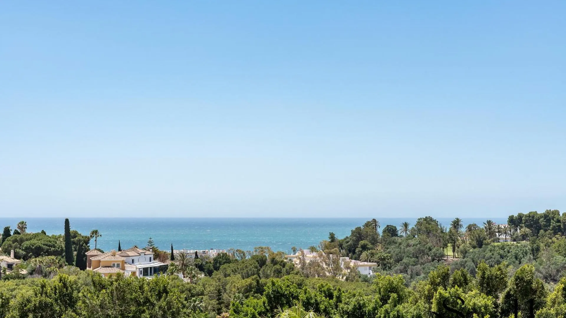 Terrace Of Paradise, 2 Bed 2 Bath, Parking, Pool Benalmadena Apartment
