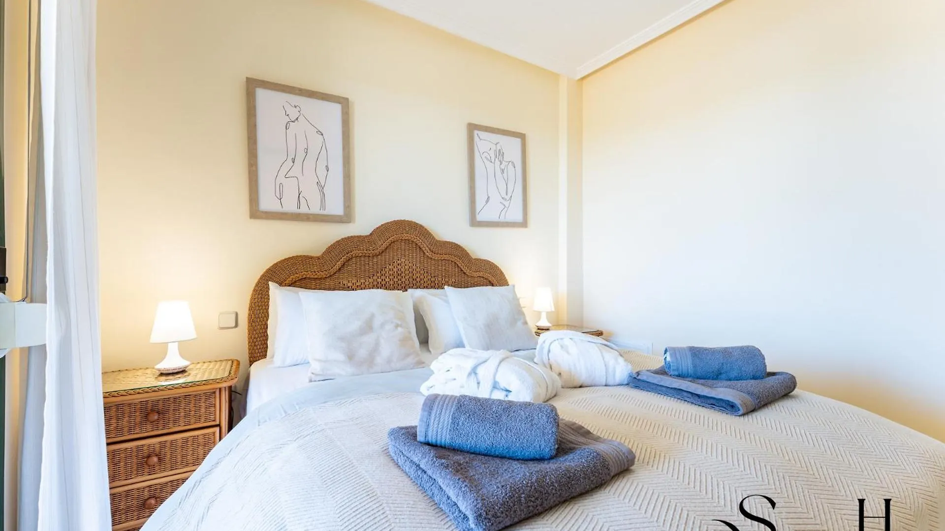 Apartment Terrace Of Paradise, 2 Bed 2 Bath, Parking, Pool Benalmadena